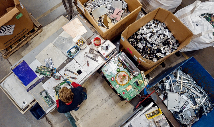 image003.png