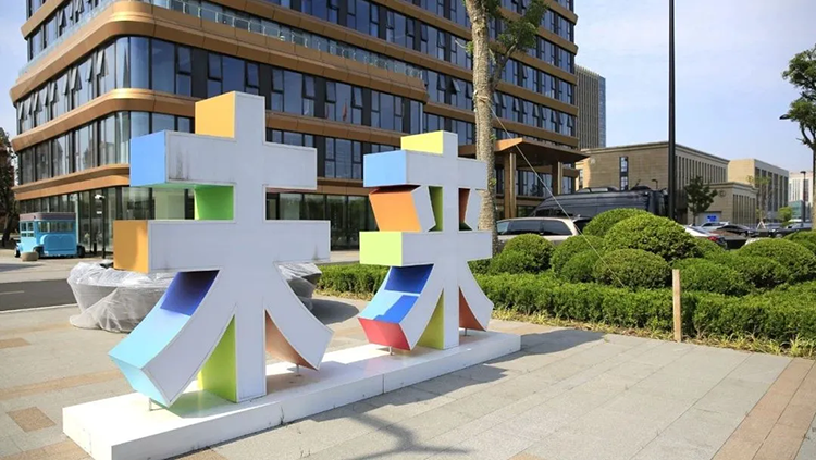image003.png