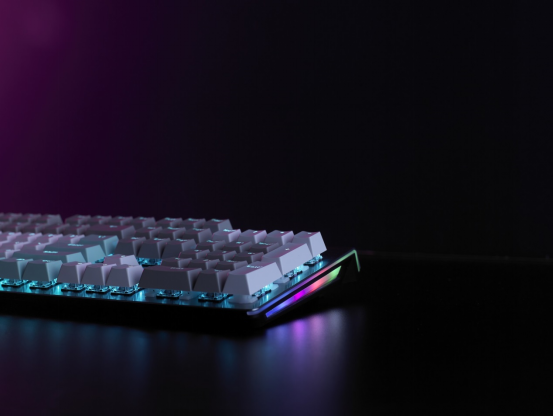 IP68级浪漫号 雷柏V530椰林莫吉托防水背光游戏机械键盘上市493.png