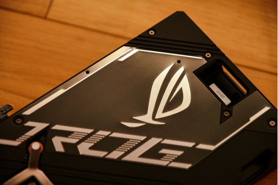 【新闻稿】巅峰性能无可比拟 华硕RTX 3090Ti卡皇来袭985.png