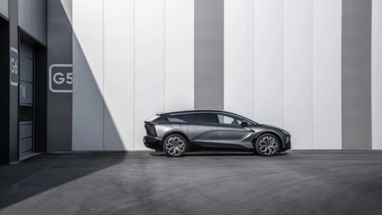 【新闻稿】华人运通高合汽车HiPhi X获中国专利奖外观设计金奖1158.png