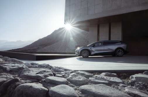 【新闻稿】华人运通高合汽车HiPhi X获中国专利奖外观设计金奖773.png