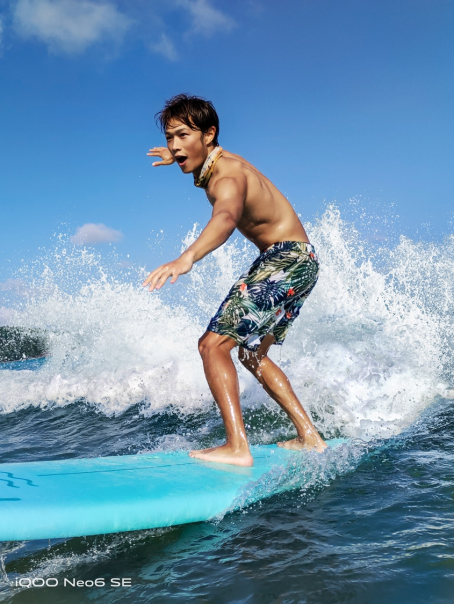 【iQOO新闻】热血酷玩iQOO Neo6 SE发布:充电快、性能强、颜值高1584.png