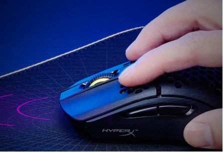 20220509——超快响应急速出击 HyperX旋火无线游戏鼠标396.png