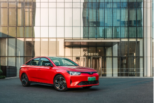 【威马新闻稿】 超4成首购车主要的定制车来啦!快来选择你的定制之星吧1092.png