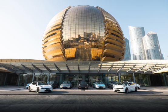 【新闻稿】极氪001累计交付突破7万台,使用全新HMI设计的ZEEKR OS 4.0正式发布1321.png