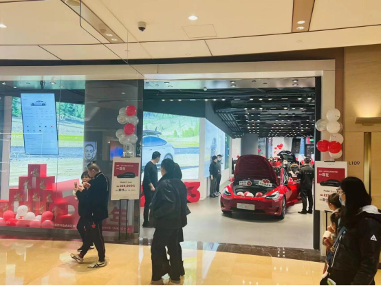 【销量稿件】开年“狂飙” 特斯拉1月狂销6.6万辆 0203278.png