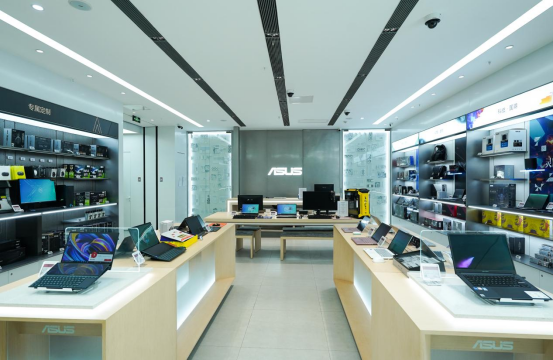 【8.25通稿】创无限 潮无畏 _ 华硕无畏 × BAPE®跨圈联名快闪店限时开启 (3)1161.png