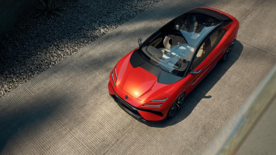 【新聞稿】繁花已至 與駕馭者前行 路特斯EMEYA繁花正式開啟交付2079.png