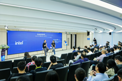 【新聞快訊】OpenVINO? DevCon 2024 盛大啟動：英特爾以技術(shù)之力，攜手開發(fā)者共筑AI未來628.png