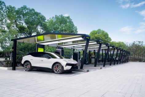 【新闻稿】以先锋科技助力充电产业升级 路特斯科技旗下闪充聚能登陆2024上海充换电展1508.png