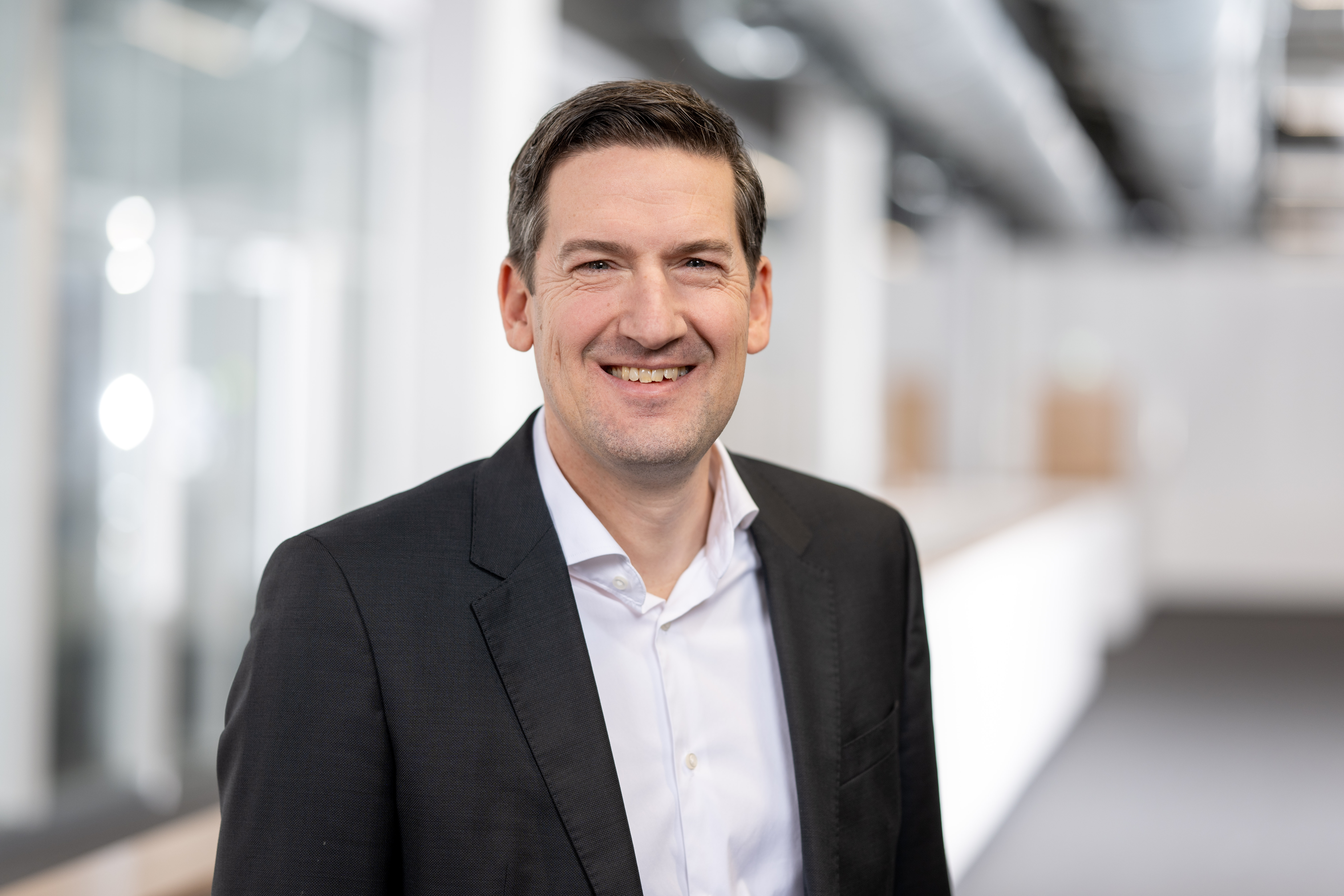 Thorsten Luecke博士將于2024年10月1日接任博西家用電器集團董事會成員兼首席財務官.jpg