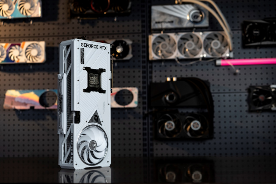 圣潔之白！iGame GeForce RTX 5090 D Vulcan W白火神開售(1)1170.png