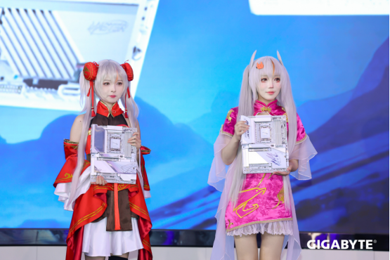 0917-新闻-技嘉2025发布会:“从心出发 我们的主张”,迈向AI新纪元V2821.png