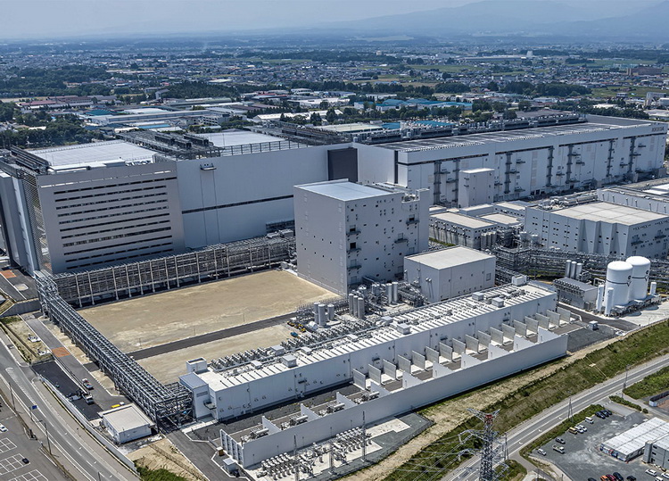 kioxia-kitakami-plant-aerial-sandisk.jpg