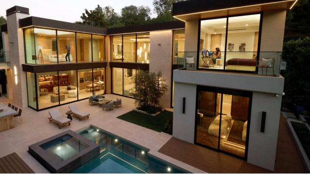 高通推出AI原生Wi‑Fi 8产品组合,打通终端与网络侧连接能力,赋能AI时代性能升级44.png