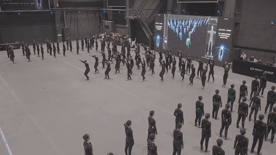 e1367216aa763a50002e9ed992c68560.gif