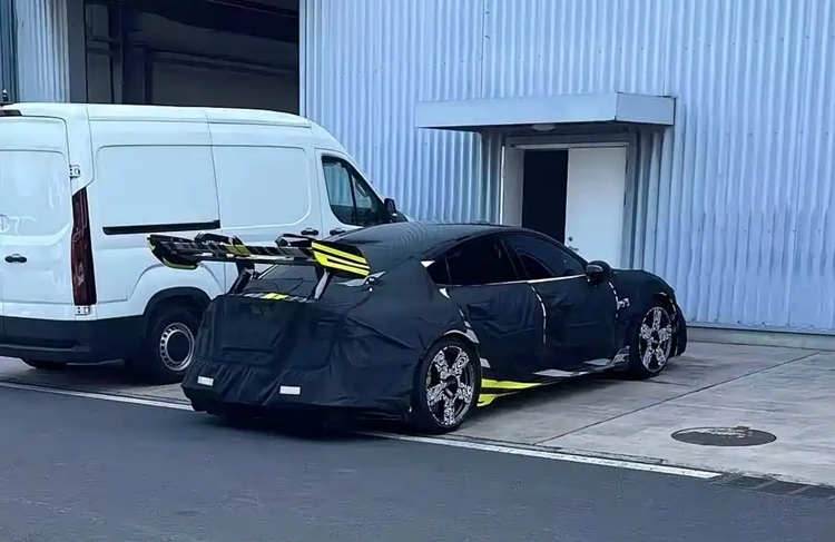 1200x0_1_autohomecar__ChtpWGouSM6ABlejAAILazyKj94929_副本.jpg