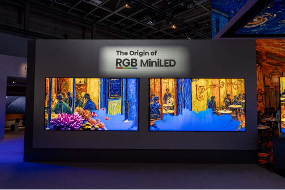 海信成为2028欧洲杯全球官方合作伙伴,推动全球客厅迈入RGB-Mini LED观赛时代(1)590.png