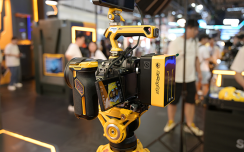 “军火库”都搬进展会了？斯莫格在BIRTV2025展示超多摄影器材