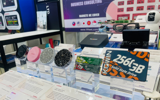 告别手机内存焦虑！KOWIN康盈在COMPUTEX 2025展示磁吸PSSD，吸附稳固不怕掉