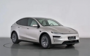 特斯拉Model Y L配置曝光：六座布局，二排可移动、放平