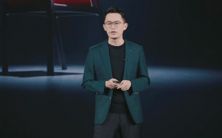 王腾被辞退，惨遭行业封杀？做自媒体收入翻倍