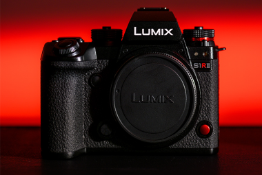 松下Lumix S1R2无反相机评测：照片、视频两手都要抓，它做到了么？