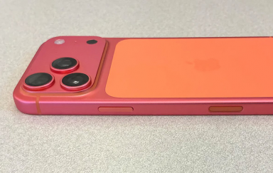 你终于醒啦！外媒称苹果已着手调查iPhone 17 Pro褪色问题