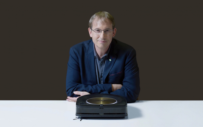 专访iRobot CEO Colin Angle与中国区总经理张莉：s9+扫地机是高端旗舰之作