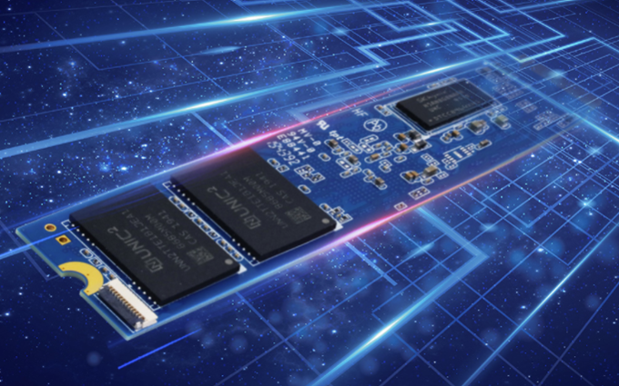 紫光PCIe 4.0 SSD上架：五年质保，售价1599元