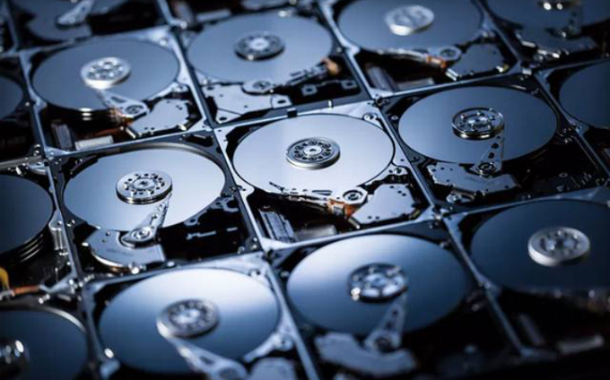 因混用SMR硬盘 美国和加拿大用户准备集体诉讼西部数据
