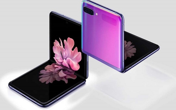 新款三星折叠屏手机或将被命名为Galaxy Z Fold 2