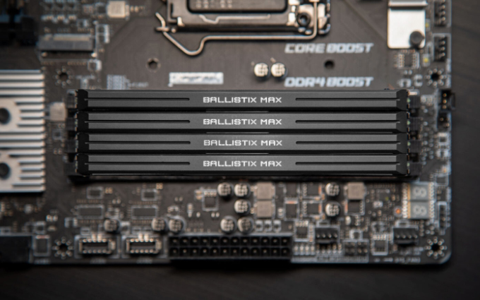 铂胜MAX内存条超频6666MHz 16G套装价格比肩RTX 3080