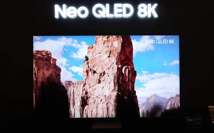 三星新机皇Neo QLED 8K电视现身 边框薄如蝉翼