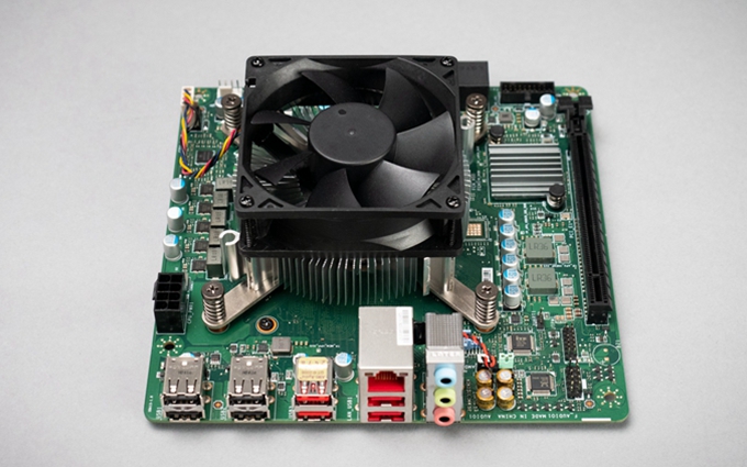 AMD锐龙4700S处理器拆机：XSX同款，核显全被砍