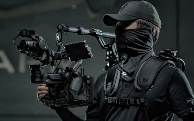 DJI正在研发新背负系统 兼容电影机Ronin 4D
