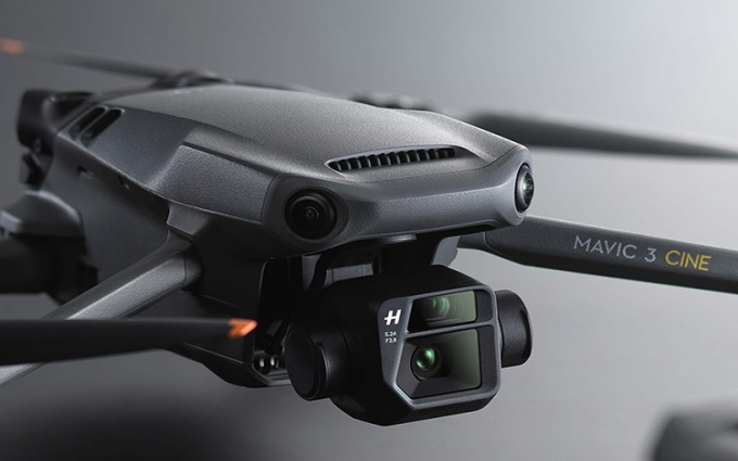 大疆Mavic 3 Cine版暗藏玄机 内置SSD支持自行更换