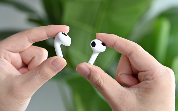 苹果AirPods 3入手体验，相比上代提升颇多，空间音频效果显著