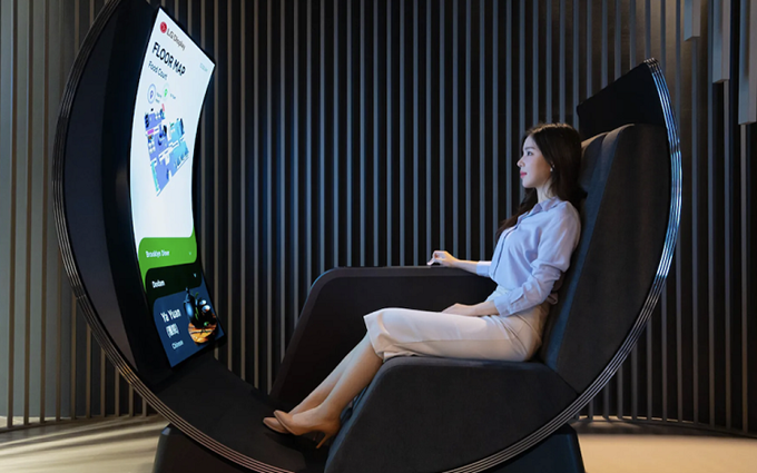 LG Media Chair概念多媒体娱乐舱曝光，加入按摩椅与OLED曲面屏