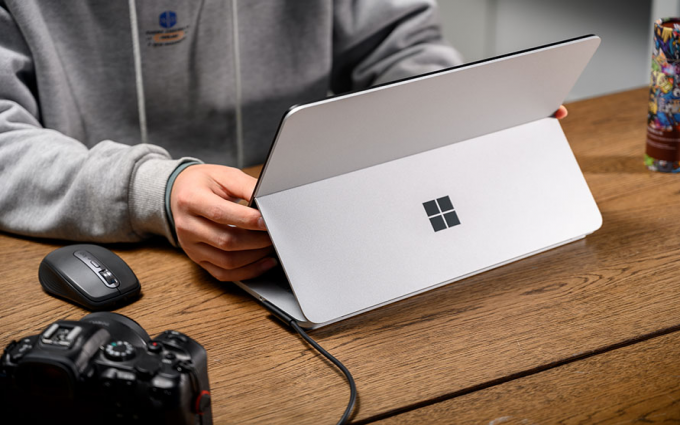 微软 Surface Laptop Studio 评测：三合一旗舰，电脑形态新突破