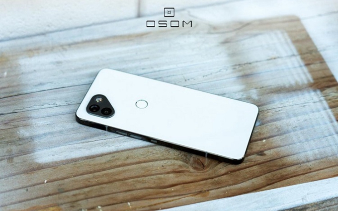 手机新品牌Osom OV1新机曝光，后摄模组三角形，搭载高通处理器