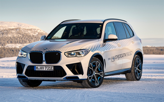 BMW iX5 Hydrogen氢燃料电池车进行极寒测试 有望2022年下半年投产