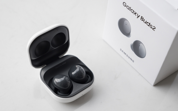 三星Galaxy Buds2新固件支持空间音频 适配操作系统从One UI 3.1起步