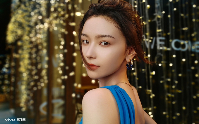 vivo S15系列手机曝光，定制独家索尼大底，依然主打轻薄手感