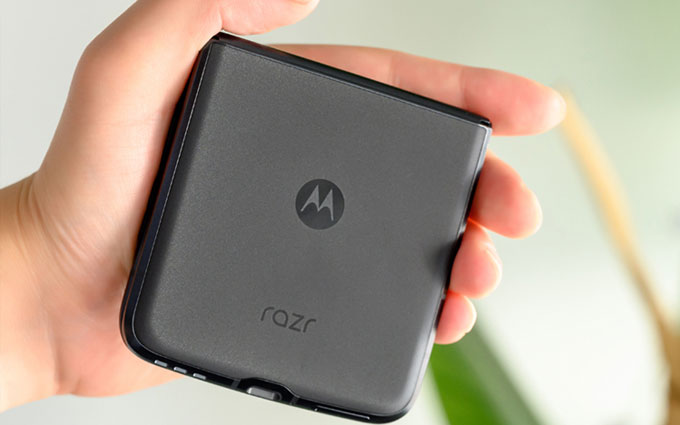 真主力 真旗舰:moto razr 2022折叠屏手机评测