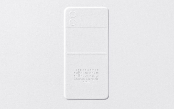 奢侈品手机又来了？三星Galaxy Z Flip4 Maison Margiela版或将在11月发布