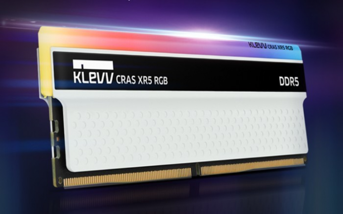 科赋CRAS XR5 RGB DDR5内存在五星奖颁奖盛典中荣获：年度优秀产品奖
