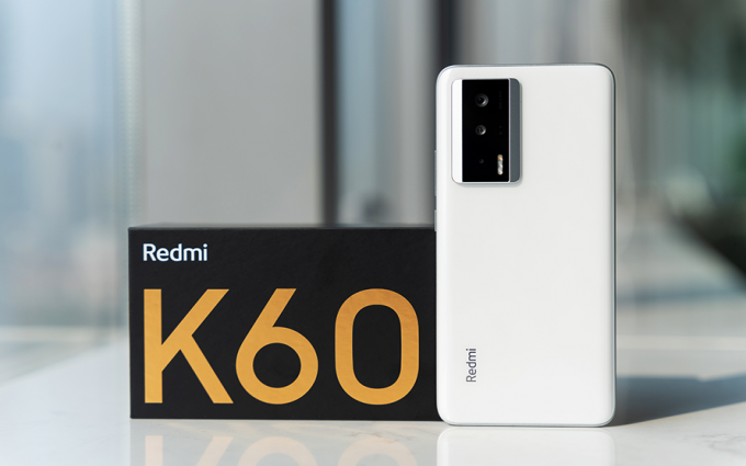 Redmi K60评测:屏幕续航性能三管齐下的新一代水桶机