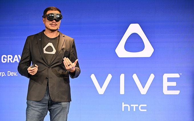 HTC VIVE XR精英套装首次亮相 中国内地预定客户优先于欧美发货